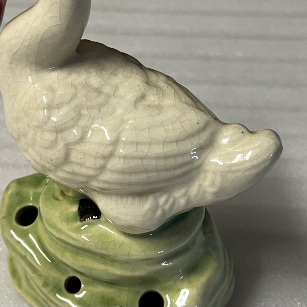 Vintage Ceramic Swan Flower Frog Yankoware Made in Japan - Picture 6 of 13